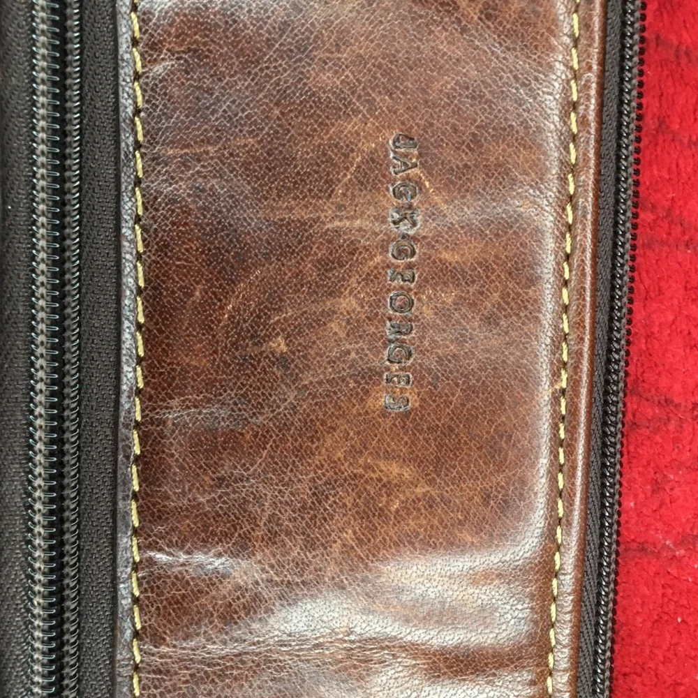 Jack Georges Voyager Crossbody Messenger Leather Bag